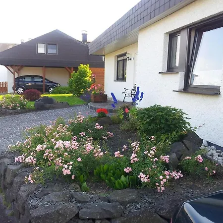 Apartment Evangeline Borsch Zell an der Mosel
