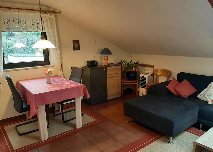 Evangeline Borsch Zell an der Mosel